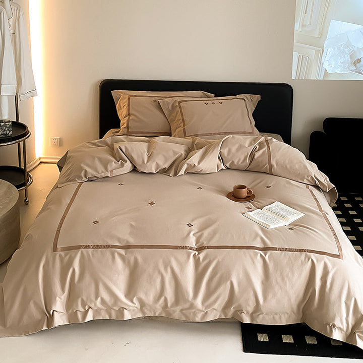 Luxuriöses Baumwoll-Satin-Bettwäsche-Set mit bestickter Rahmenkante