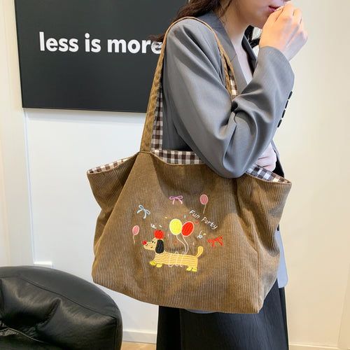 Baumwoll-Tasche mit Verspieltem Hundemotiv Karnz