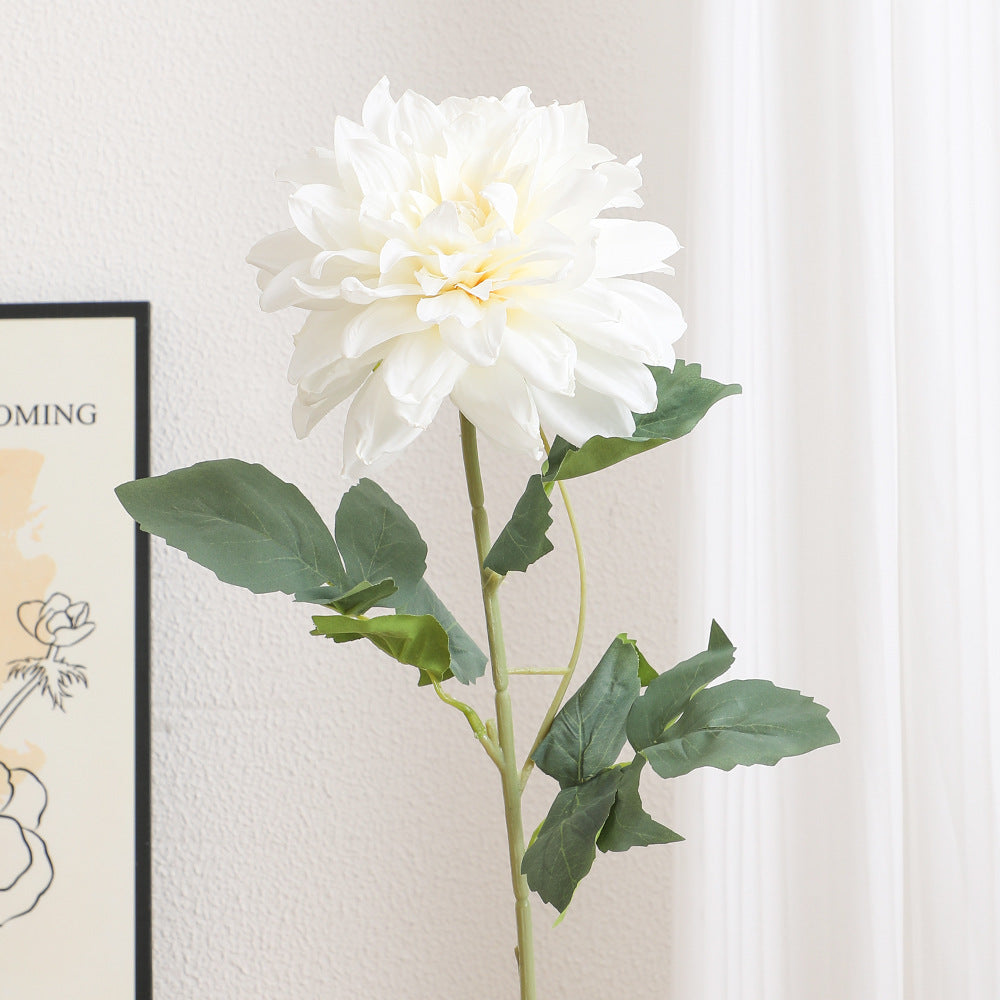 Kunstblumenstrauß mit lebensechten Details Karnz