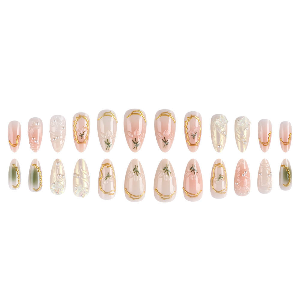 Künstlerische Gel-Nagelverlängerungen Karnz