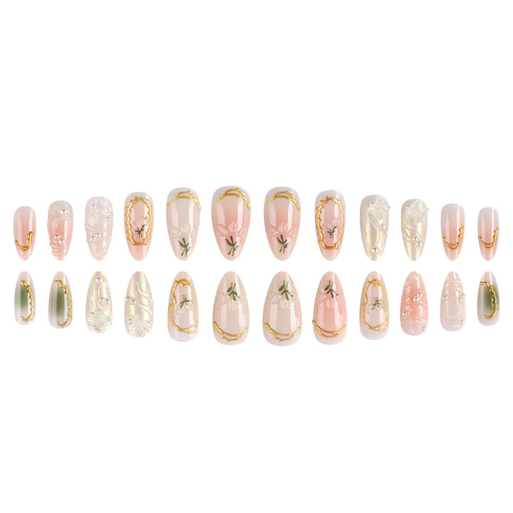 Künstlerische Gel-Nagelverlängerungen Karnz