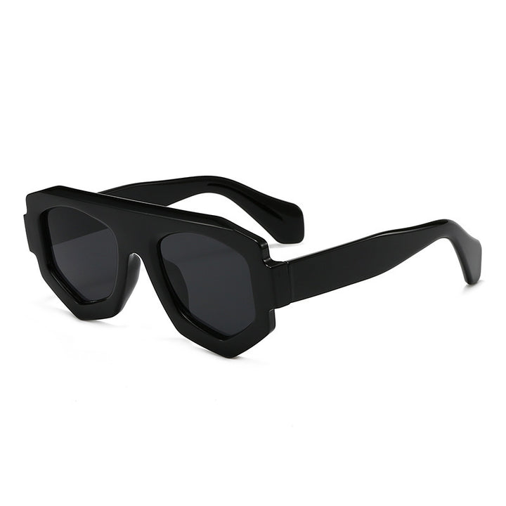 Fette geometrische Schildbrille Karnz