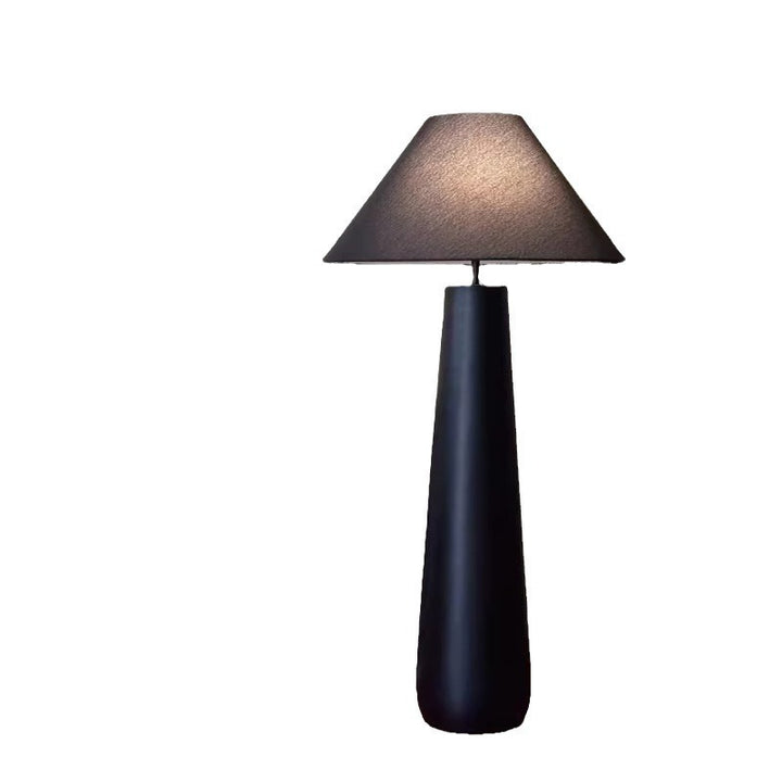 Elegante skulpturale Stehlampe