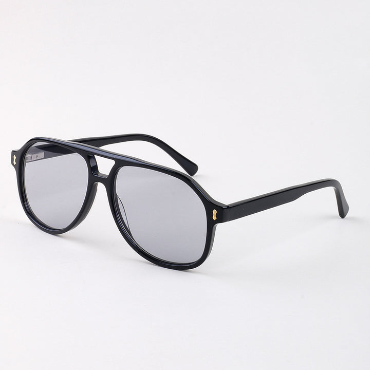 Damen moderne Sonnenbrille mit innovativem Rahmen Karnz