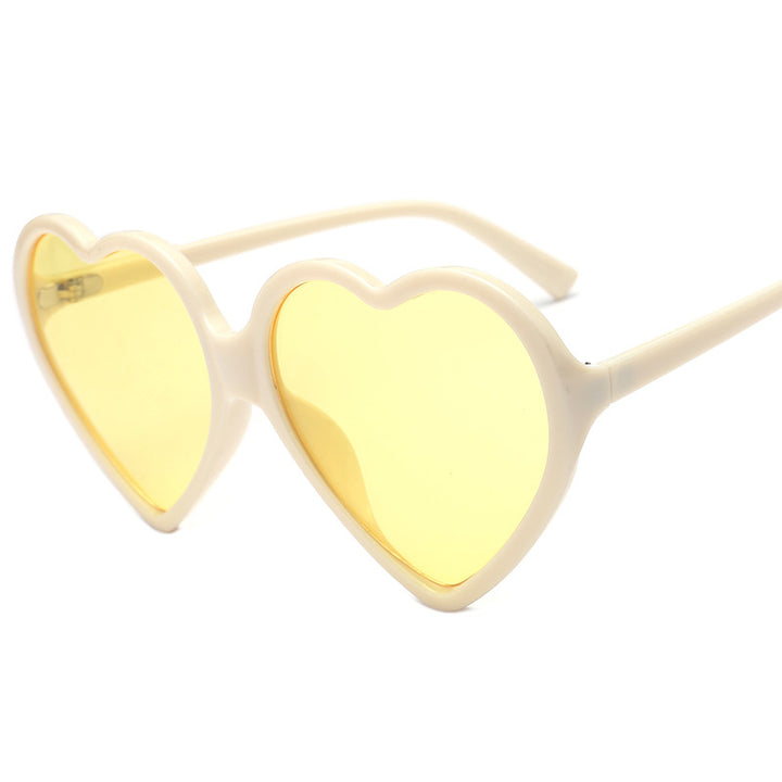 Damen Herzförmige Sonnenbrille mit stylishem Rahmen Karnz
