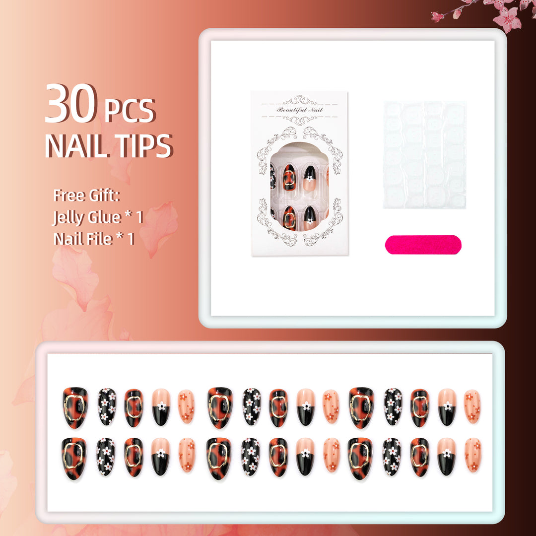 Künstlerisches Floral Nageldesign Set