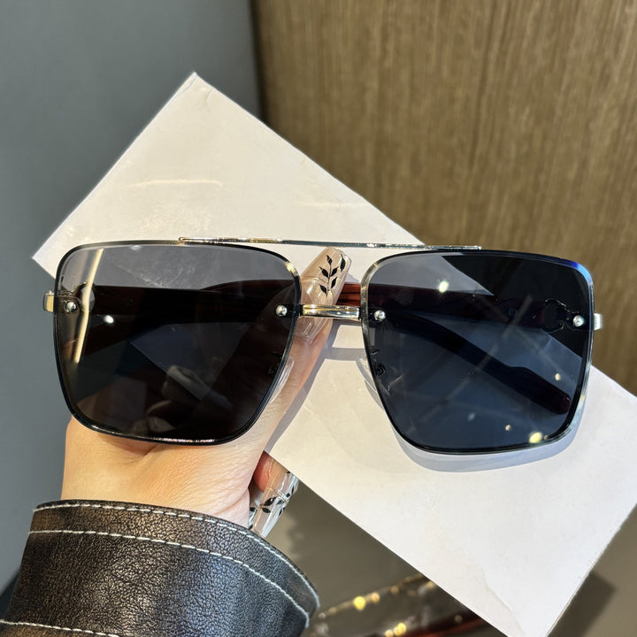 Oversized quadratische Rahmen-Sonnenbrille Karnz