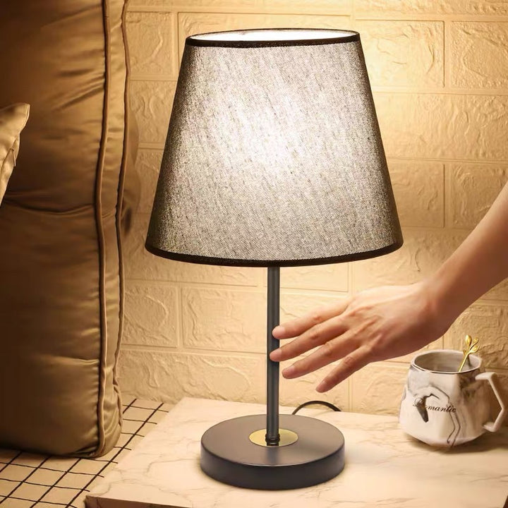 Verstellbare weiche Stoffschatten Tischlampe