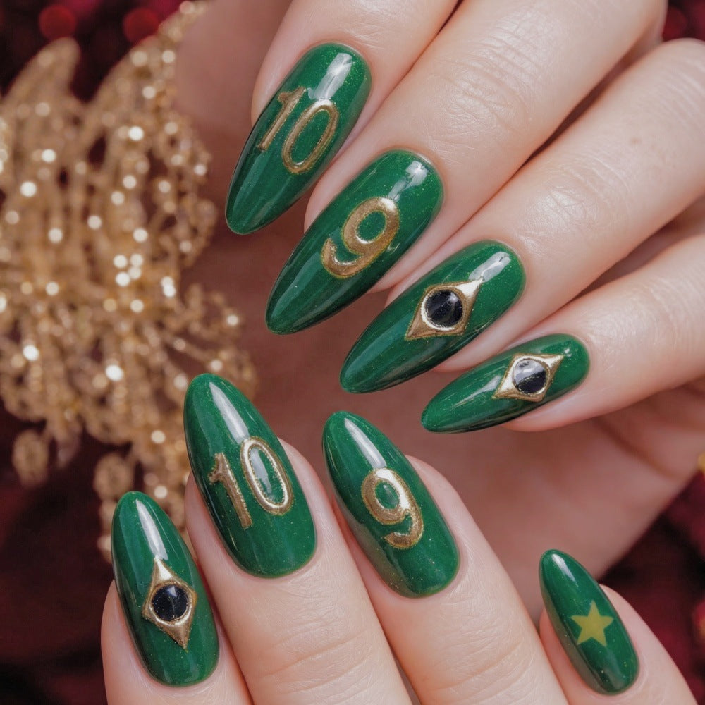 Elegante und kreative Nageldesigns Karnz