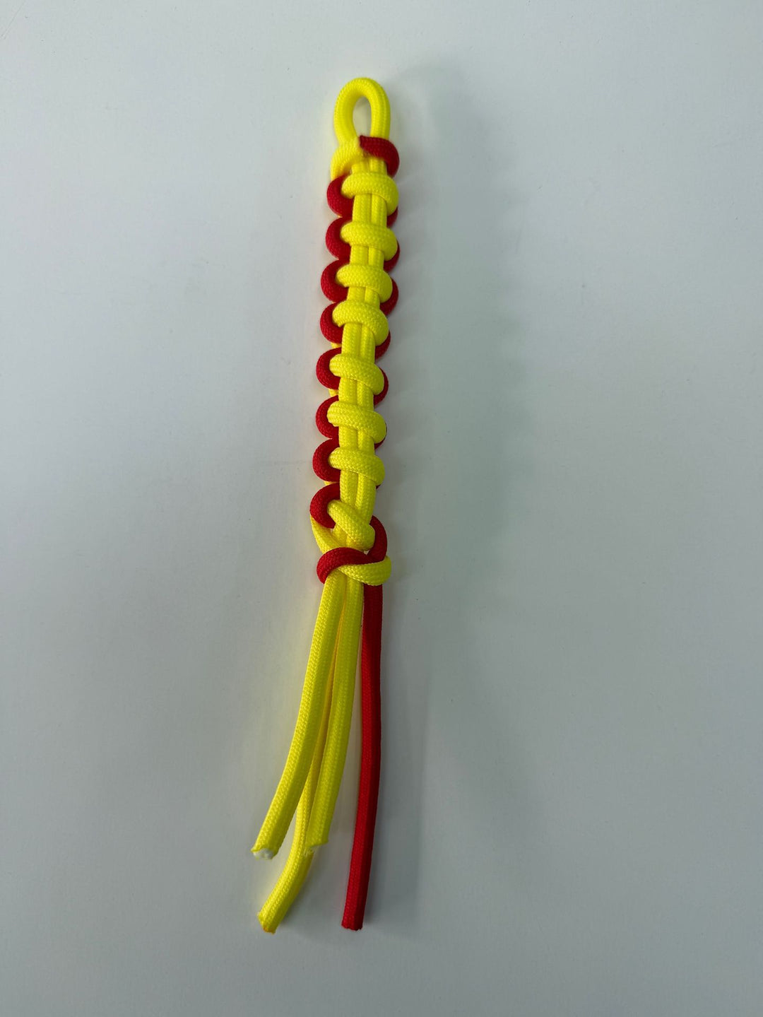 Sportliches Paracord-Armband Karnz