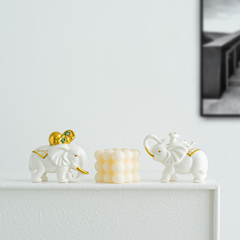 Elegante Elefantenfigur aus hochwertiger Keramik Karnz