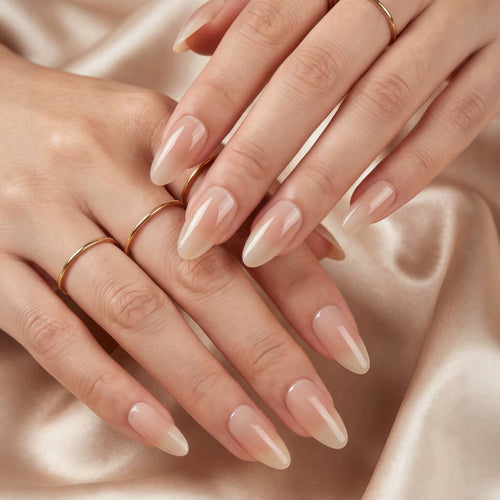 Elegante mandelförmige Press-On-Nagelspitzen Karnz
