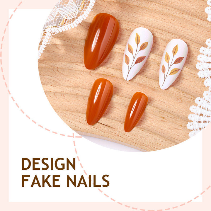 Kunstnagelset mit eleganten Blatt-Designs Karnz