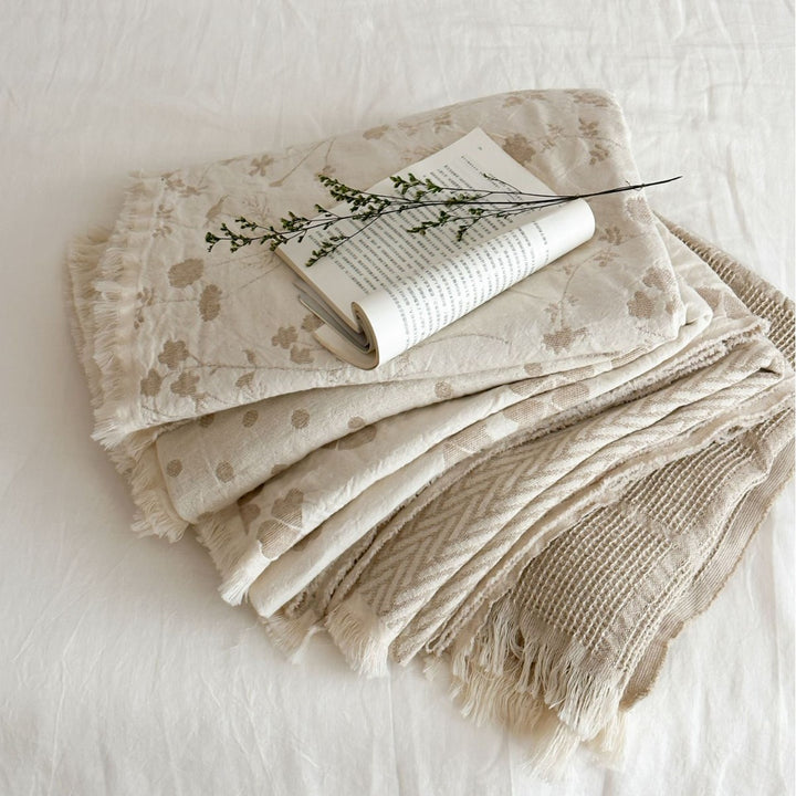 Leichtgewichtige Baumwoll-Jacquard-Fransen-Wurfdecke