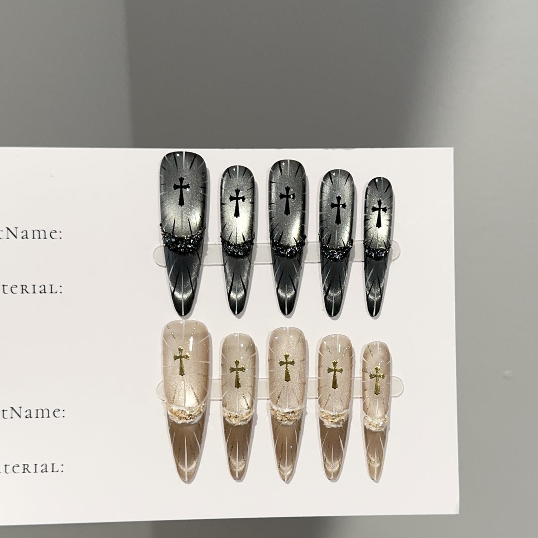 Elegante gotische Kreuz-Themen Press-On Nagel Set