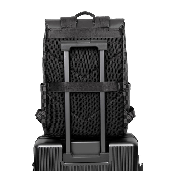 Stylischer Schachbrettmuster-Rucksack Karnz