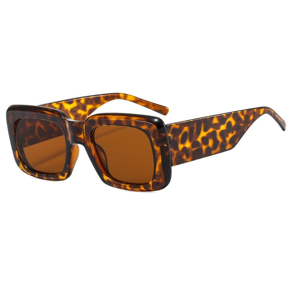 Damen oversized Sonnenbrille mit quadratischem Rahmen und transparentem Design Karnz