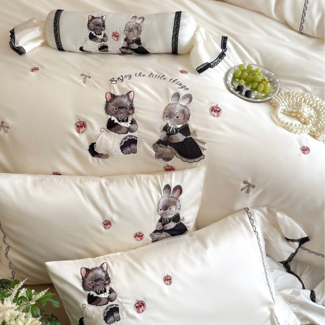 Besticktes Satin-Bettwäscheset mit Volant, Rüschensaum und Tiermotiv