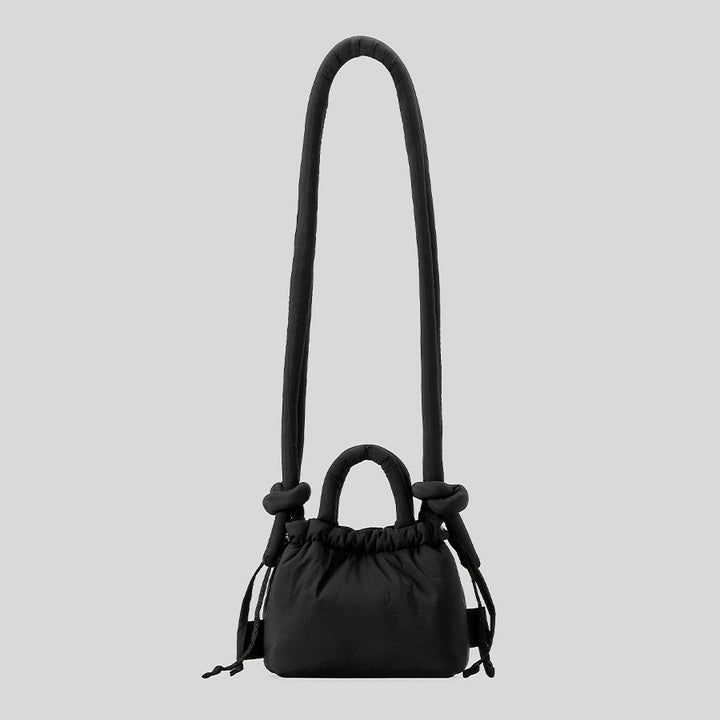 Modebewusste gepolsterte Schultertasche