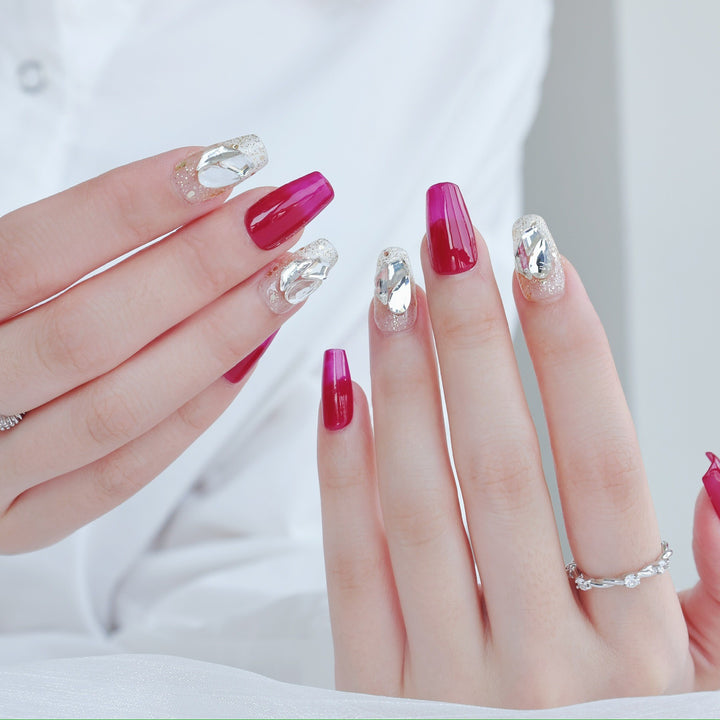 Glamouröse, kristallverzierte Press-On-Nagelset