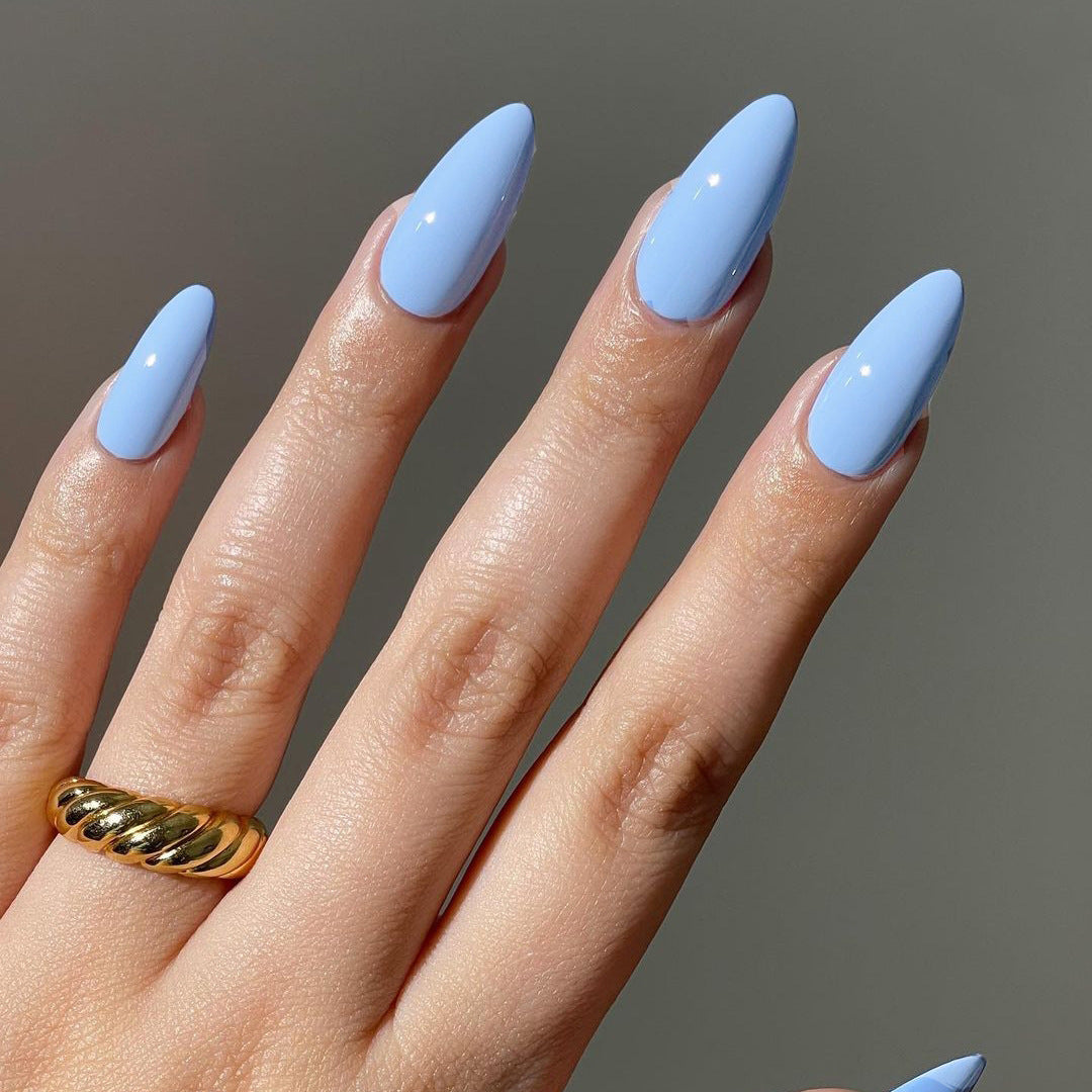 Premium Glossy Mandelförmige Press-On Nail Set Karnz