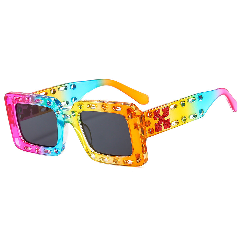Damen Modische Sonnenbrille mit einzigartigem Design Karnz