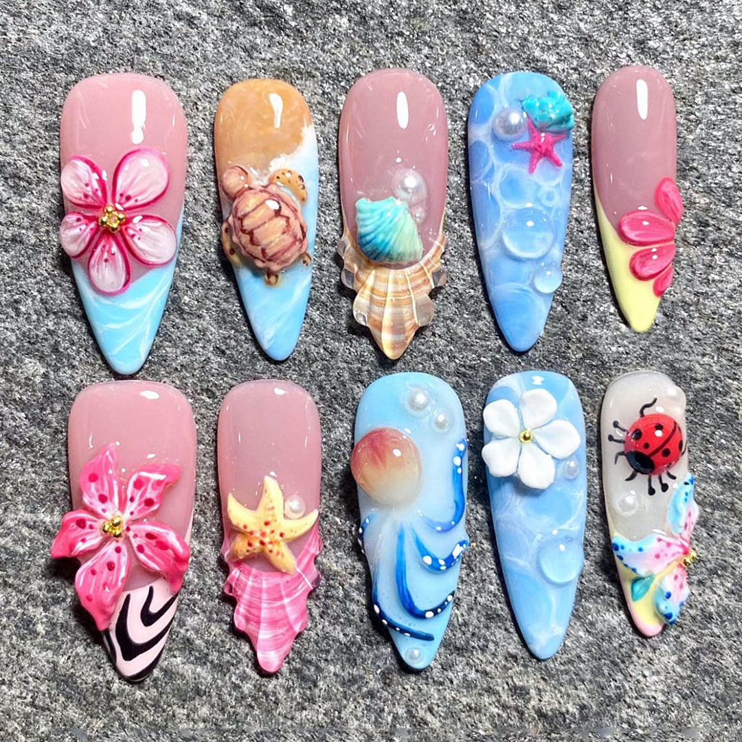Künstlerische Meer-Themen-Nagelkunst Karnz