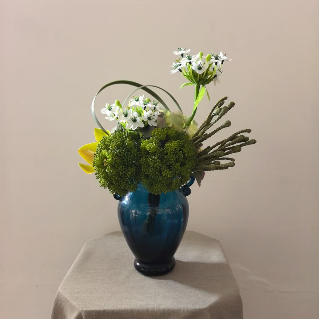 Elegante Blütenanordnung