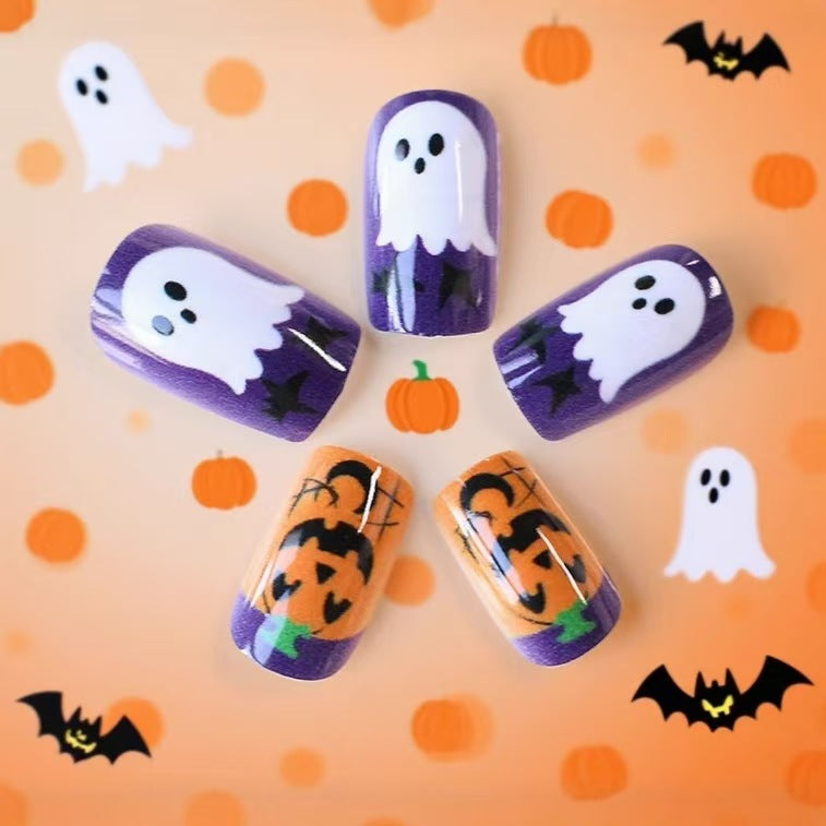 Kreative Halloween Nagelspitzen Karnz