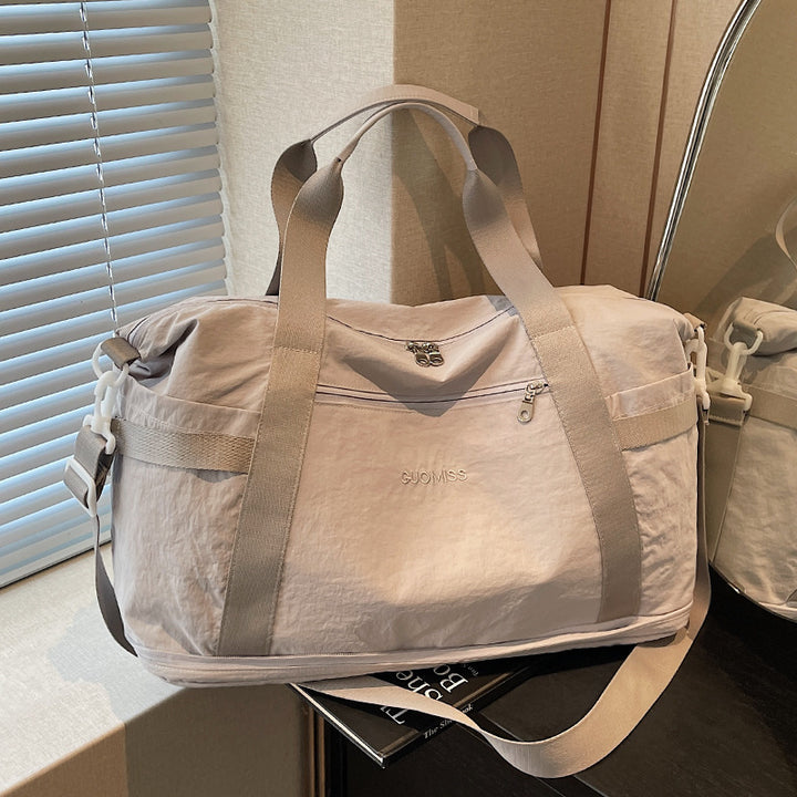 Stylische leichte Reisetasche
