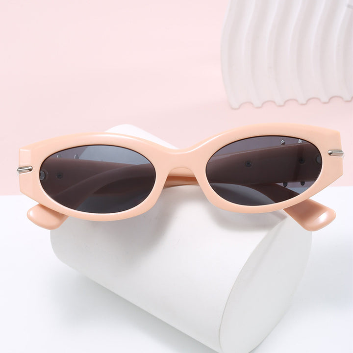 Damen elegante Cat-Eye Sonnenbrille mit modischen Akzenten Karnz