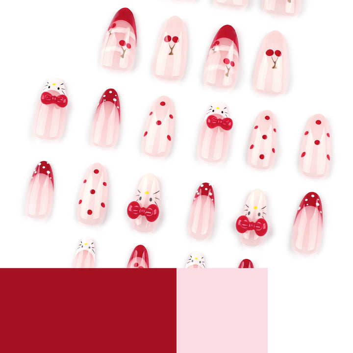 Kunstvolle Nagelkunst mit verspieltem Design Karnz