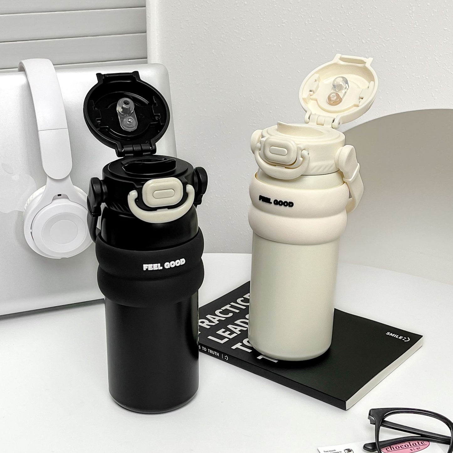 Damen Isolierte Trinkflasche mit ergonomischem Tragegriff und patentiertem Auslaufschutz Karnz