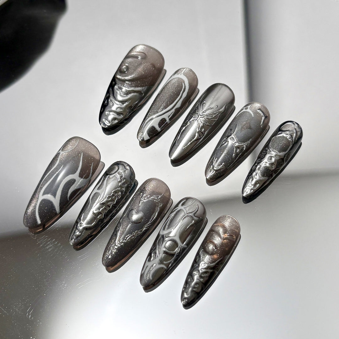 Gothic-inspirierte Press-On Nagelset