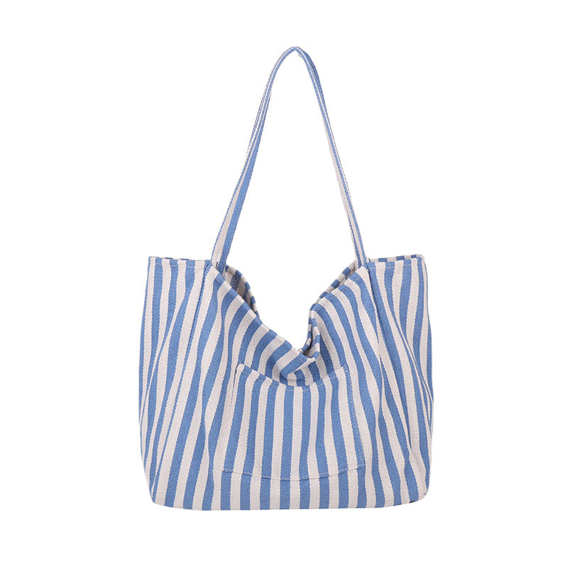 Geräumige gestreifte Strandtasche