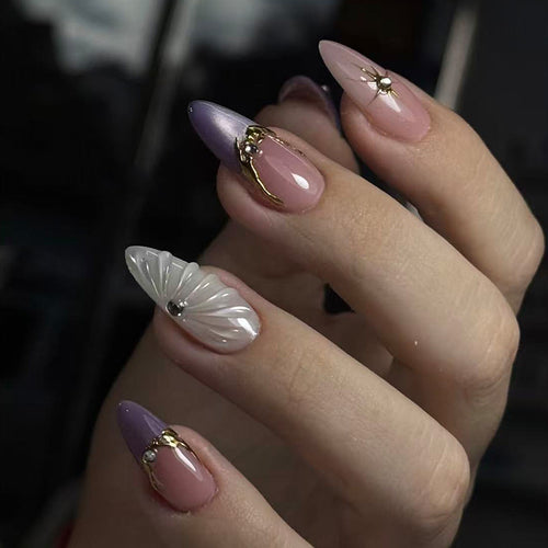 Elegante skulptierte Nagelkunst Karnz