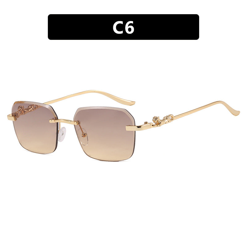 Damen modische quadratische Sonnenbrille mit elegantem Goldrahmen und schützendem UV-Filter Karnz