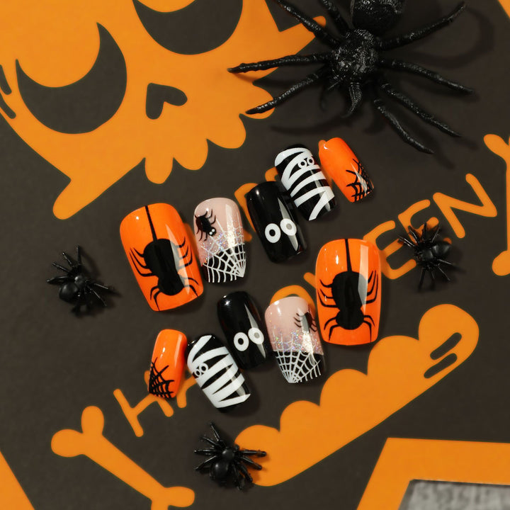 Kreative Halloween Nagelkunst Karnz
