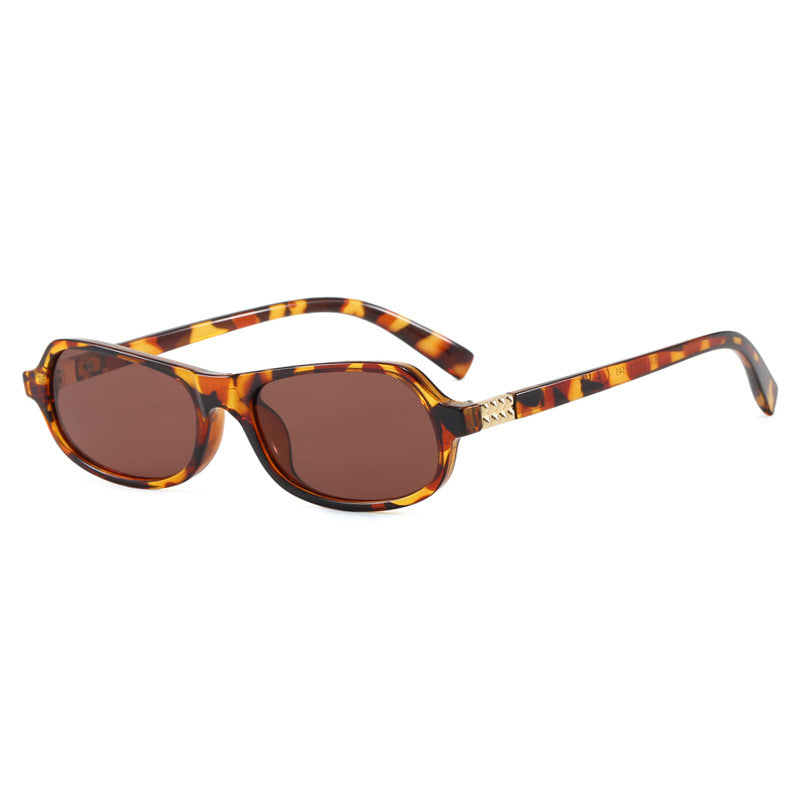 Damen schicke modische Sonnenbrille mit goldenen Akzenten Karnz