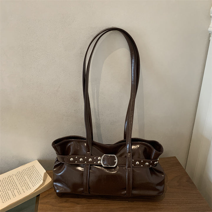 Strukturierte dekorative Handtasche
