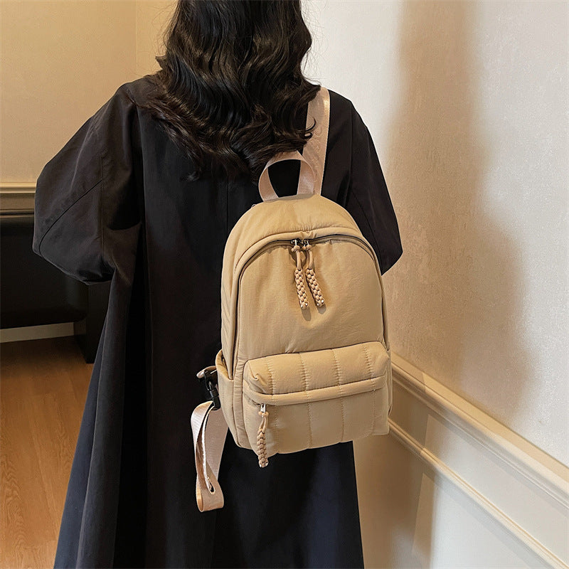 Vielseitiger gepolsterter Rucksack Karnz