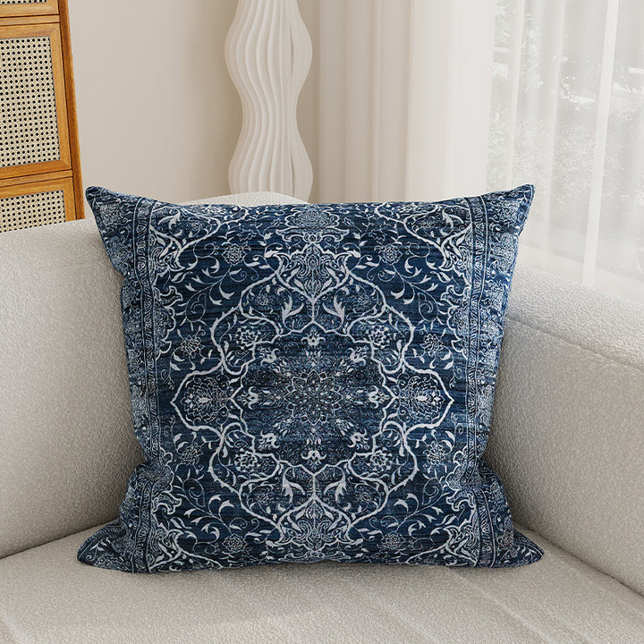 Decorative Medallion Jacquard Throw Pillow Cover