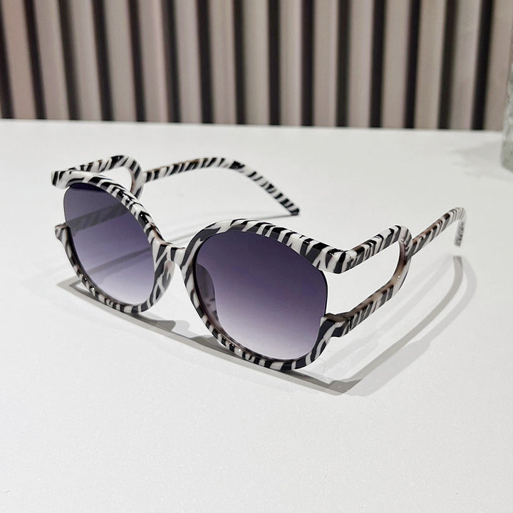 Avant-Garde Zirkuläre Rahmen Sonnenbrille Karnz