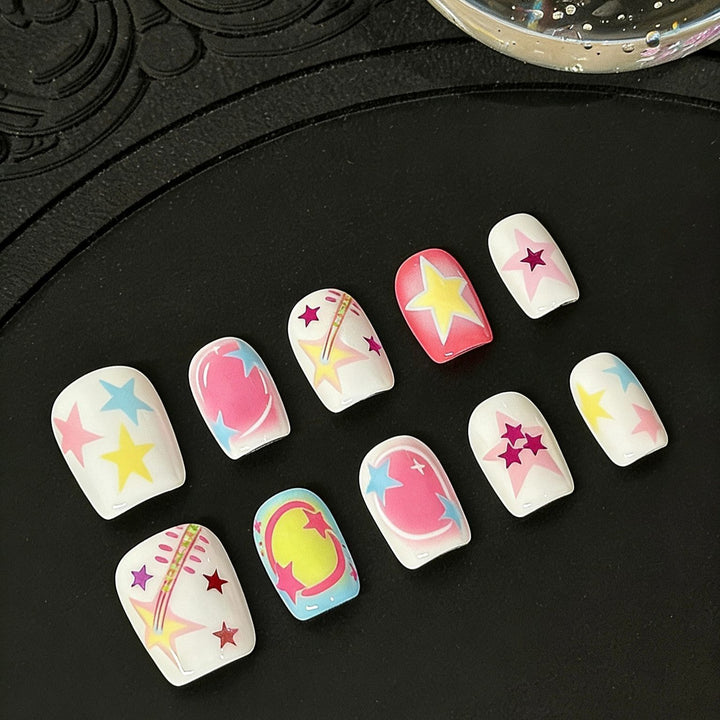 Kreative Nagelkunst Design Kollektion Karnz