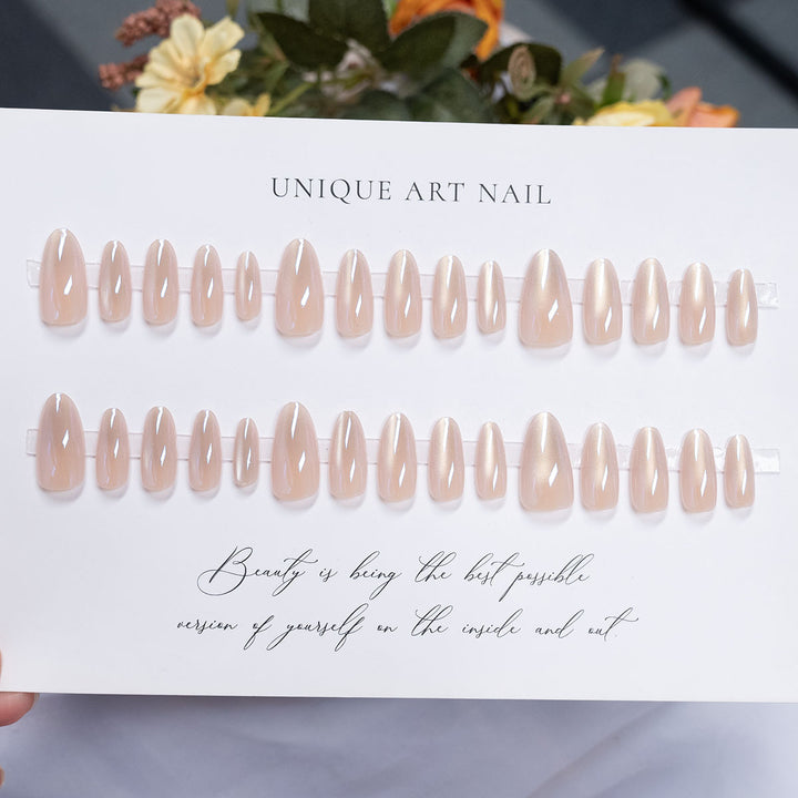 Premium Press-On Nagelset mit natürlichem Finish