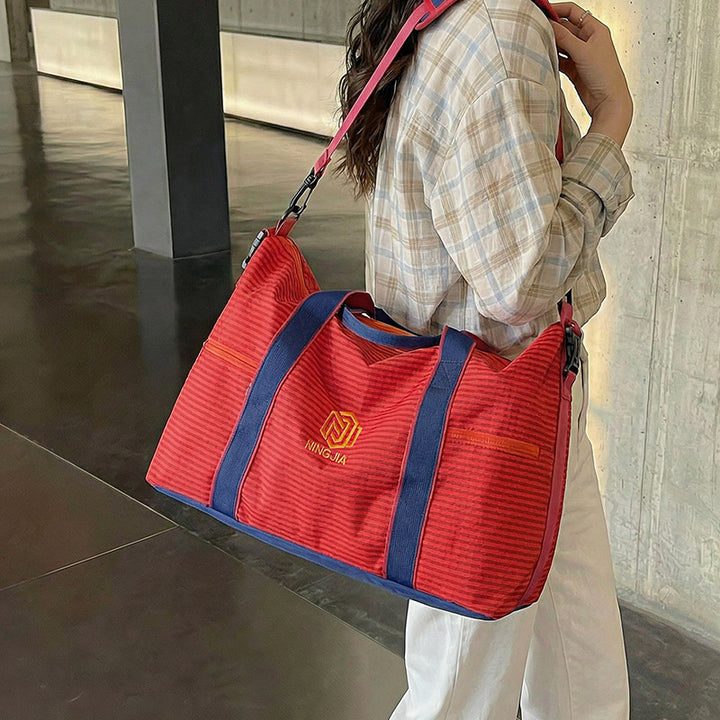 Geräumige multifunktionale Gym-Duffle-Tasche Karnz