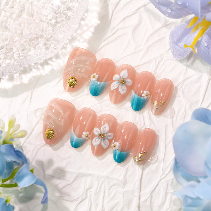 Künstlerisches Muscheln-inspiriertes Nagelset Karnz