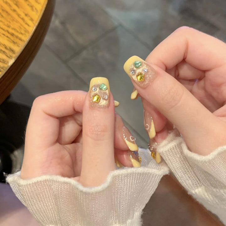 Glamouröse Nail Art Press-On Set