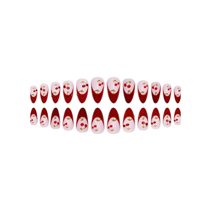 Dekorative Stiletto Nagelkunst Karnz