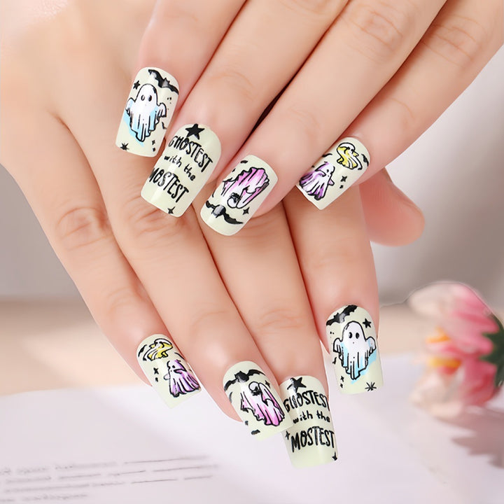 Kreative Halloween Nagelkunst Karnz